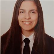 Estudiante universitaria imparte clases de Inglés a alumnos de Primaria, ESO y Bachillerato